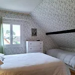 Semesterbostad Maison Accueillante Proche Pour 6 Personnes - Fr-1-788-89 *