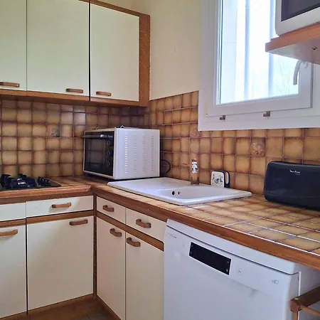 Maison Accueillante Proche Pour 6 Personnes - Fr-1-788-89 * Merville-Franceville-Plage