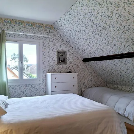 Prázdninový dům Maison Accueillante Proche Pour 6 Personnes - Fr-1-788-89 *