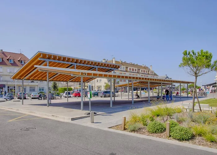 Maison Accueillante Proche Pour 6 Personnes - Fr-1-788-89 Merville-Franceville-Plage