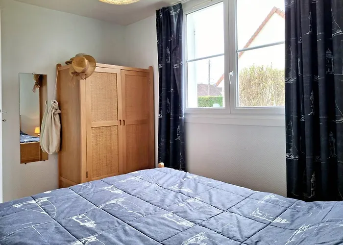 Maison Accueillante Proche Pour 6 Personnes - Fr-1-788-89 *